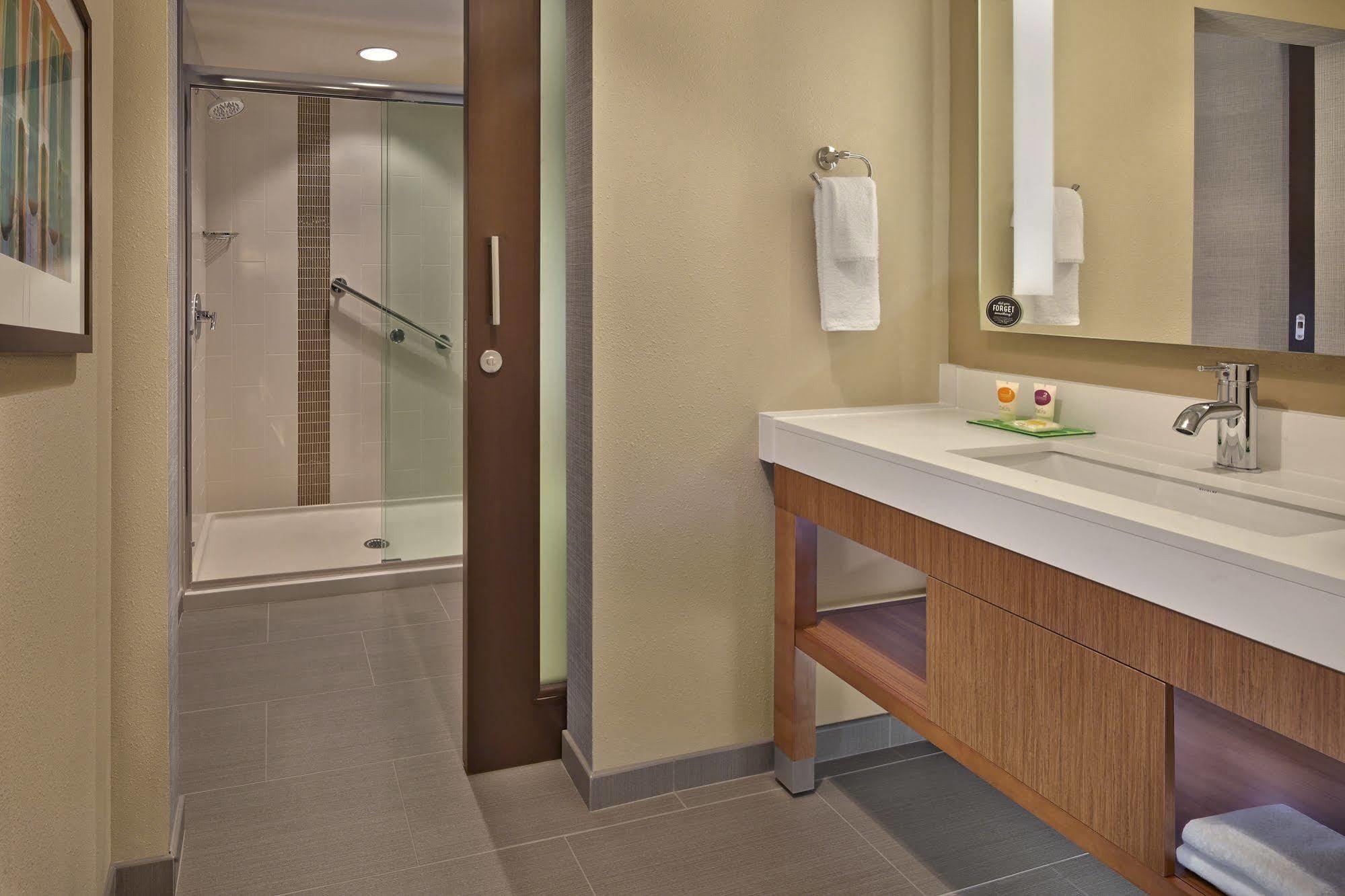 Hyatt Place Chapel Hill Exterior foto